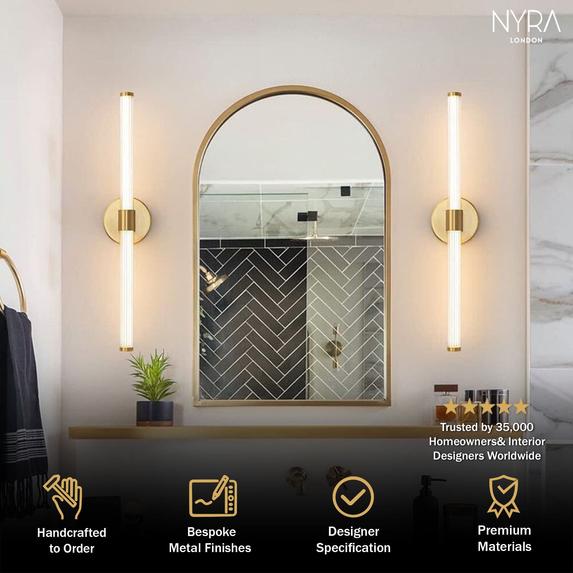 Nikki Wall Lamp