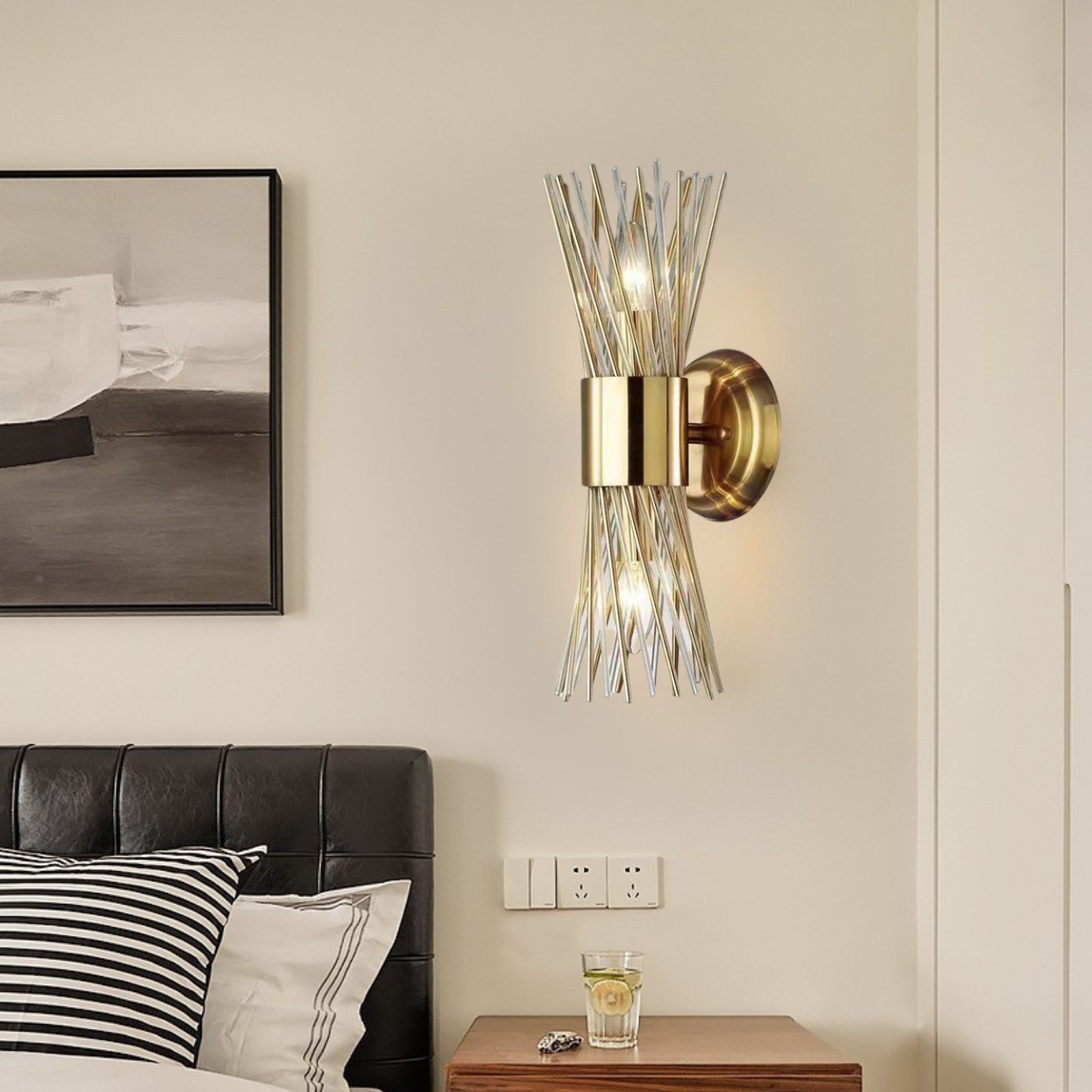 Lunet Glass Wall Sconce