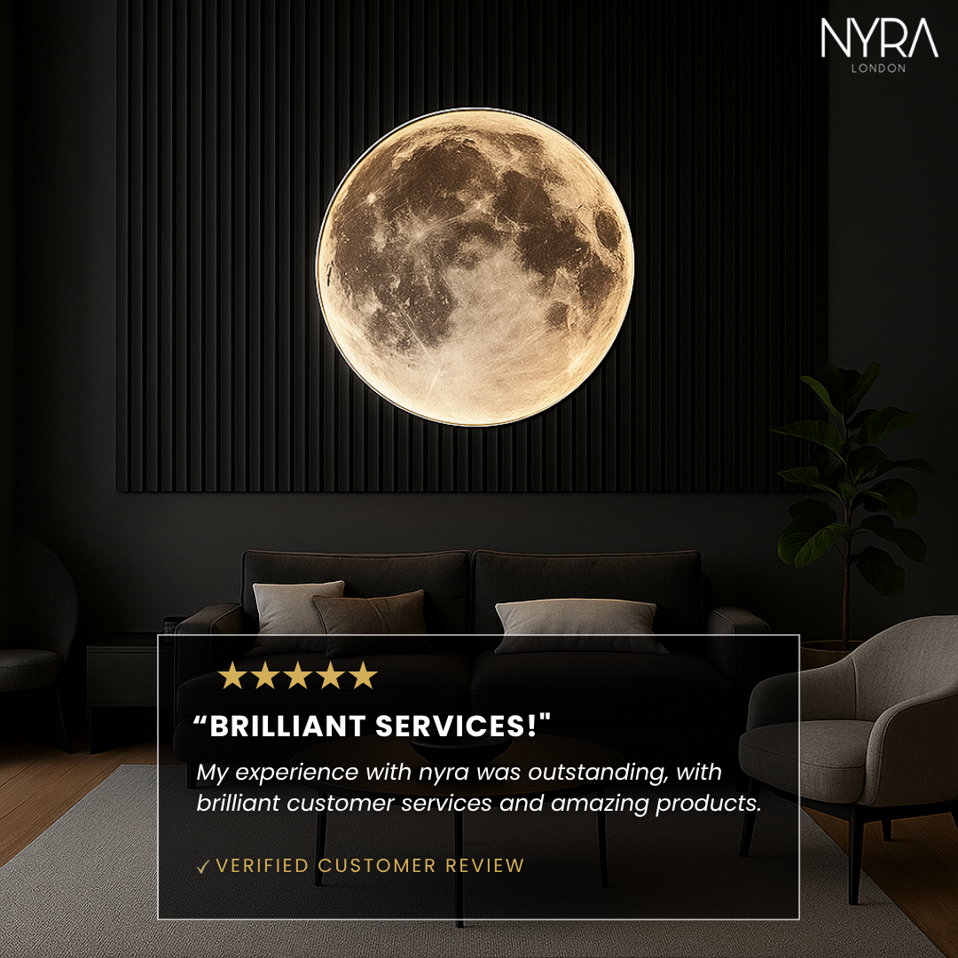New Moon Wall Lamp