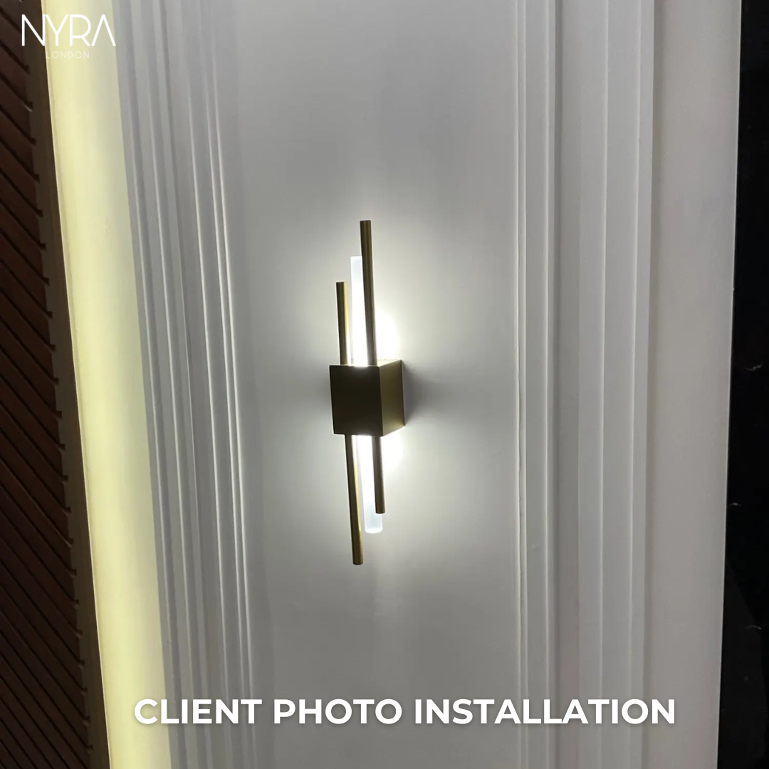 Lara Wall Lamp