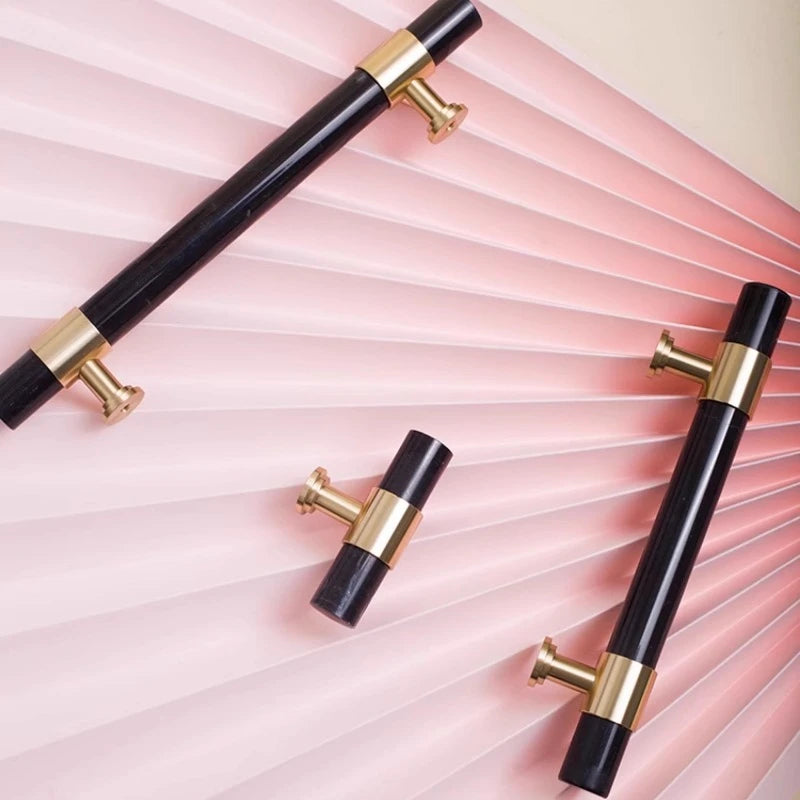 Pralix Knob & Pull Bar