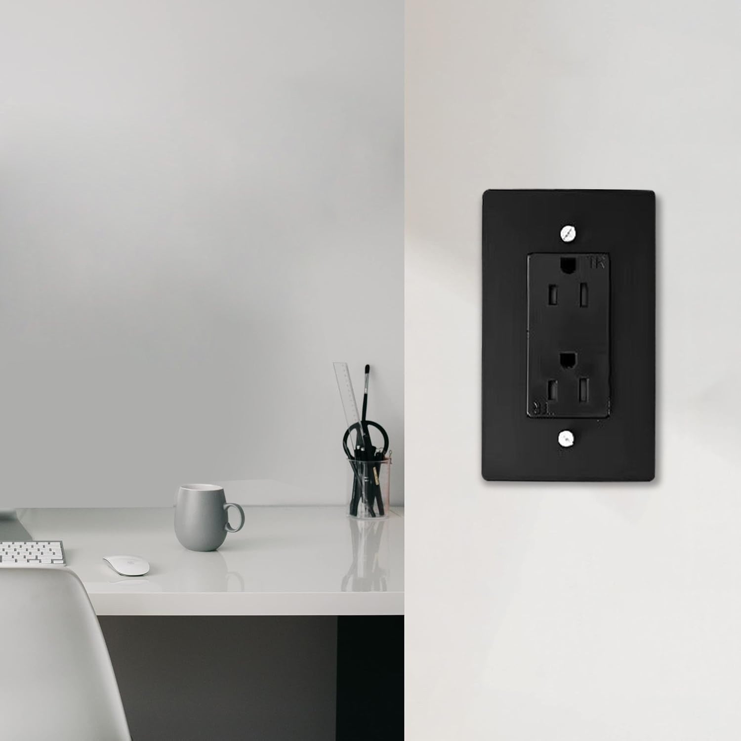 NYRA Wall Outlet