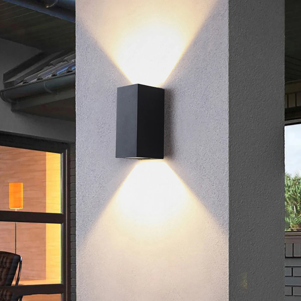 Nicole LED Wall Lamp