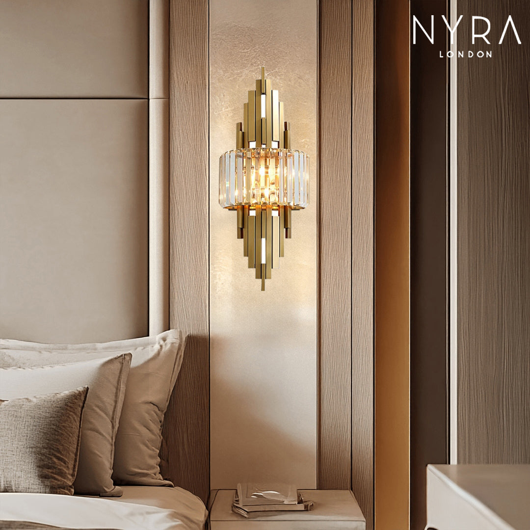 Queen Hafza wall lamp