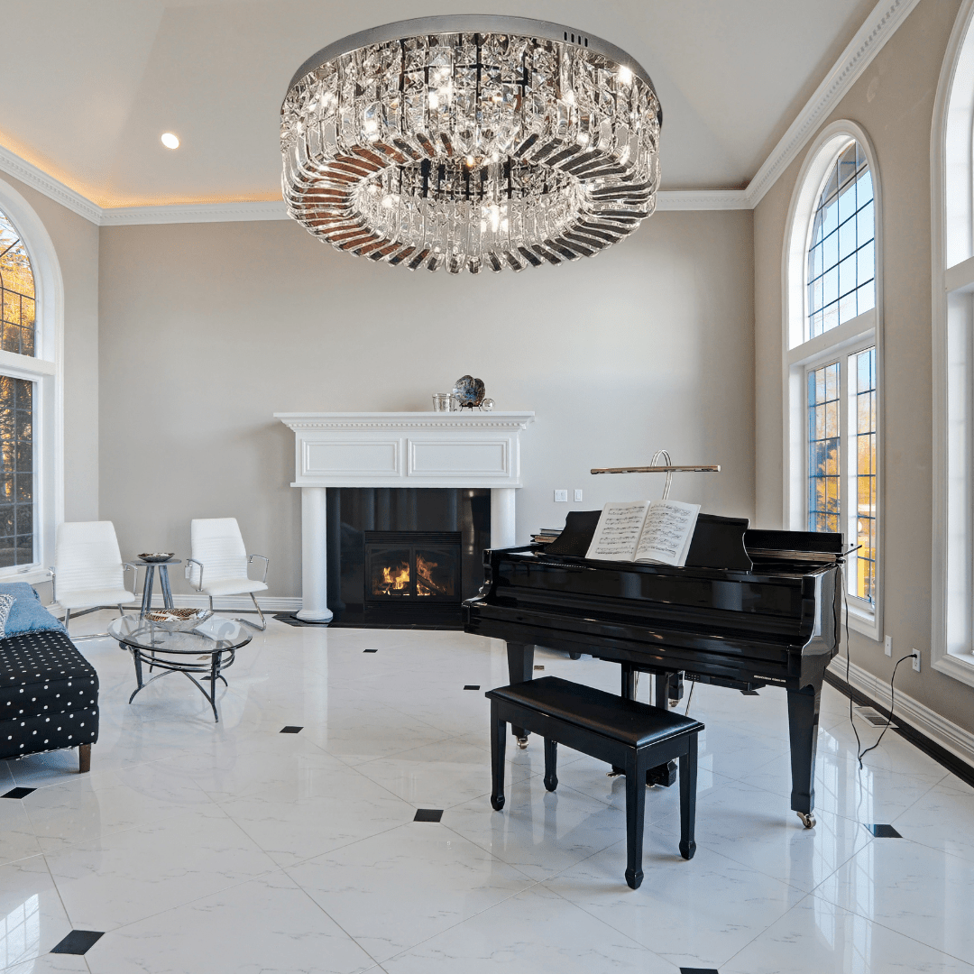 The Royal Ring - Chandelier Light