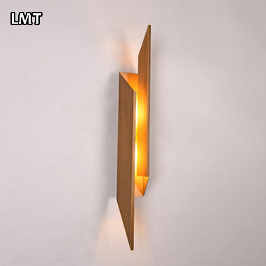 Nyra Folding Wall Lamp