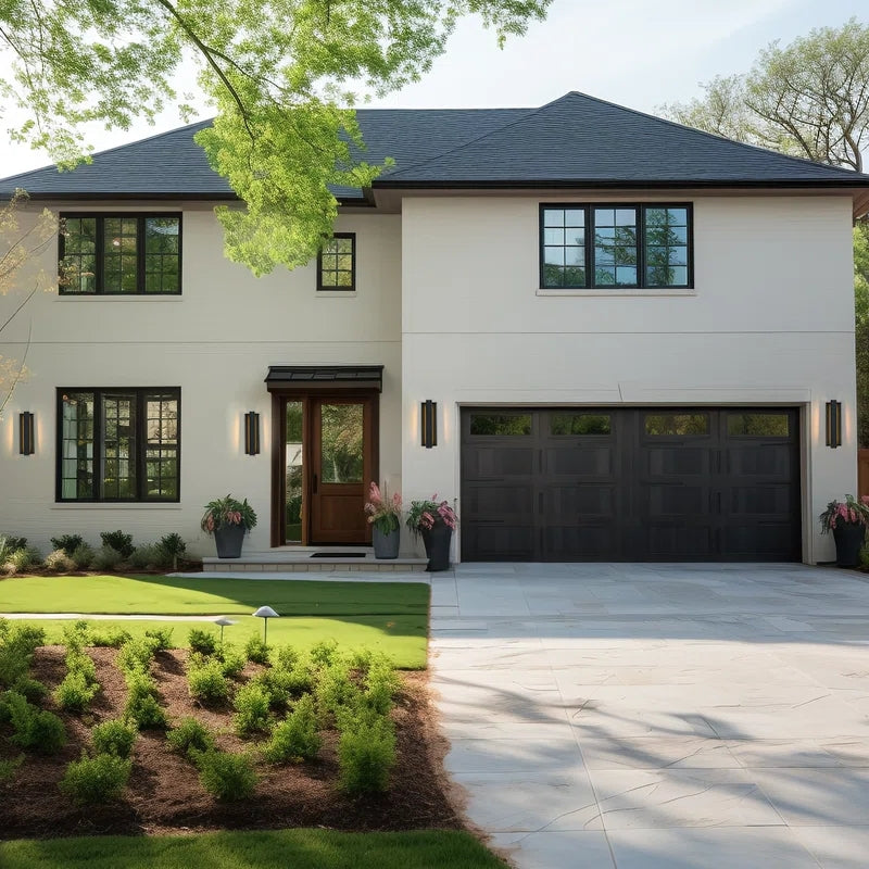 Vetrana Modern Outdoor Sconce