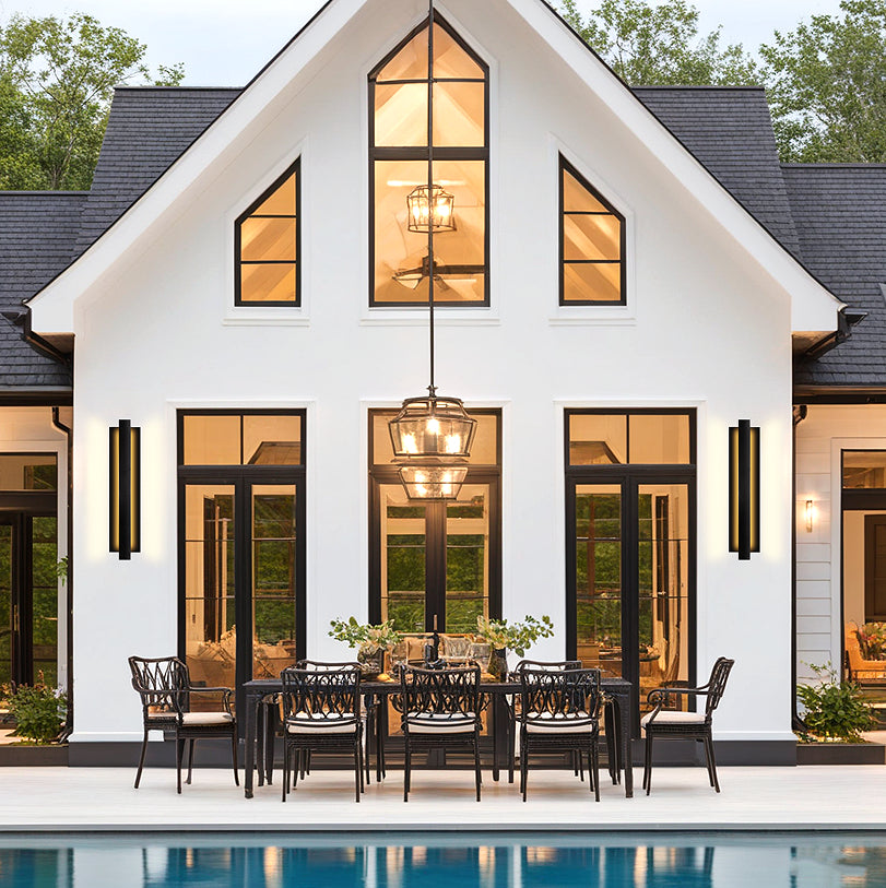 Vetrana Modern Outdoor Sconce