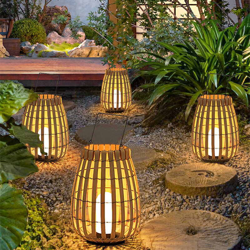 Belvo Outdoor Solar Lamp