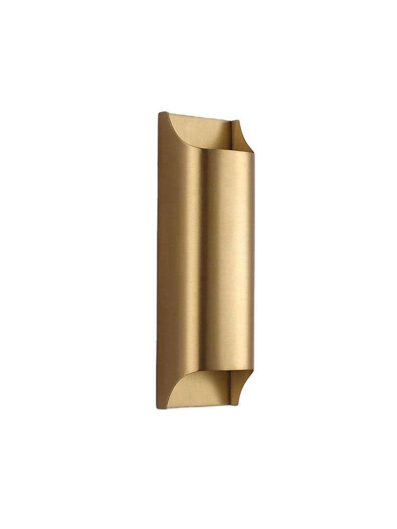Alera Wall Lamp