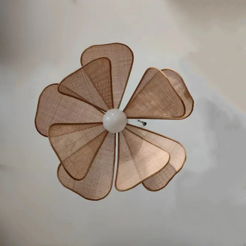 Leafora Rattan Pendant Lamp