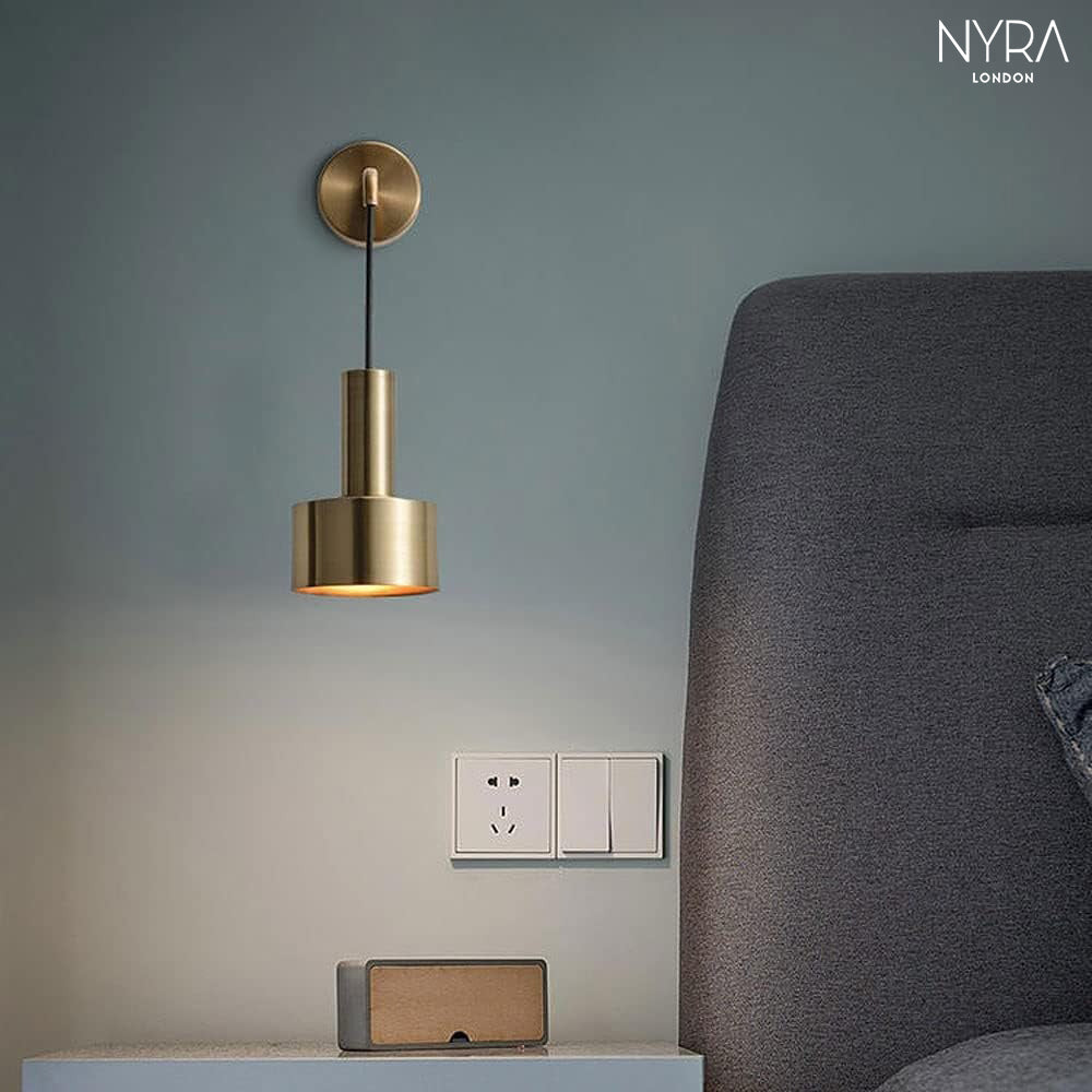 Alma Gold Wall Lamp