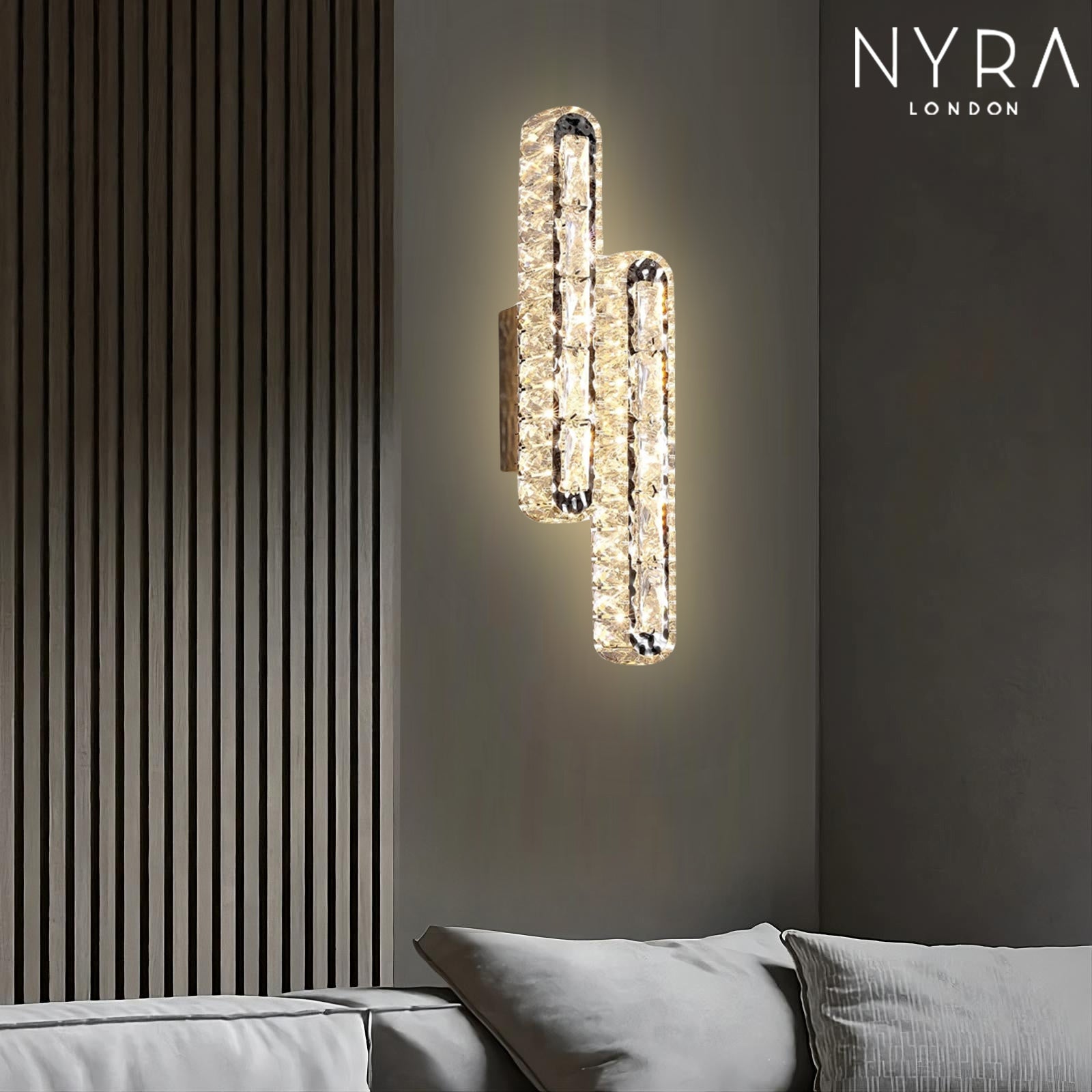 Minah Wall Lamp