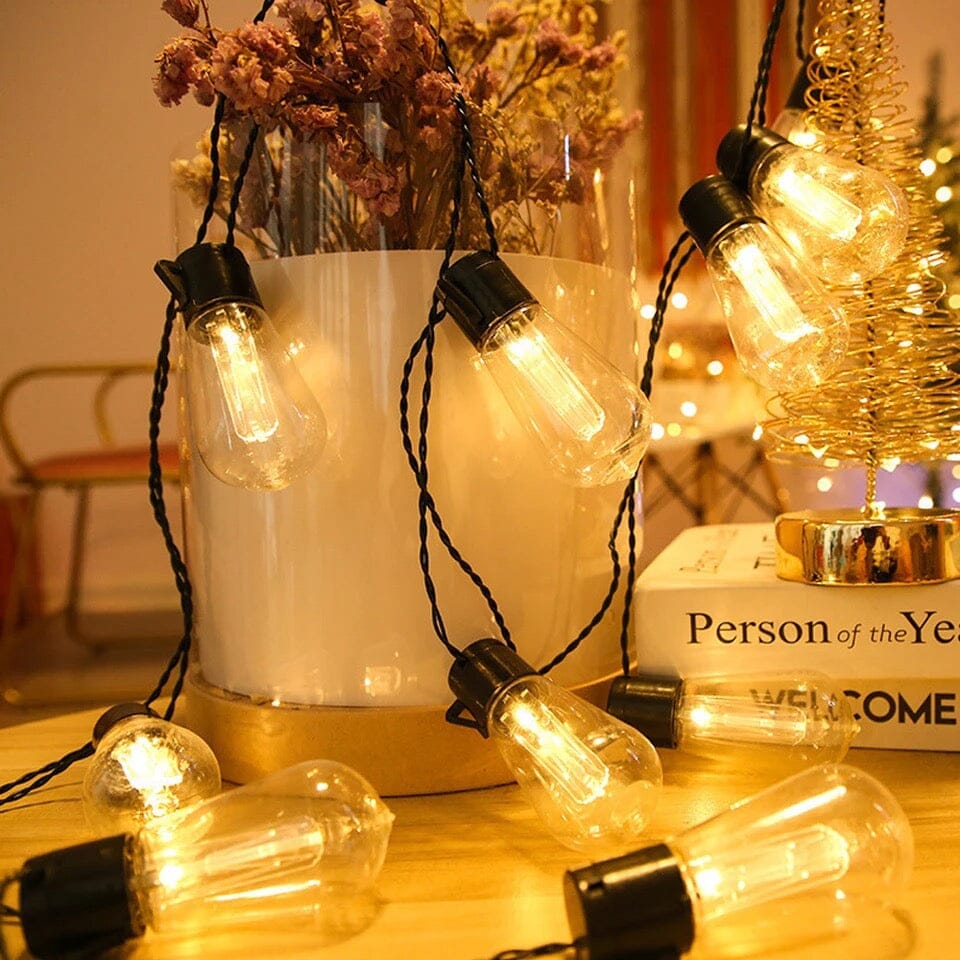 NYRA LED Solar String Lights