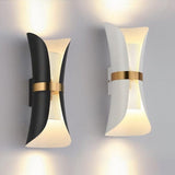 Angelica Wall Lamp
