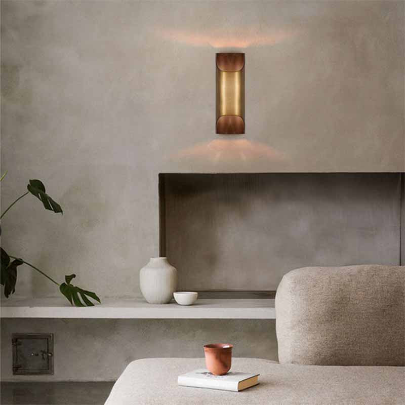 Alera Wall Lamp