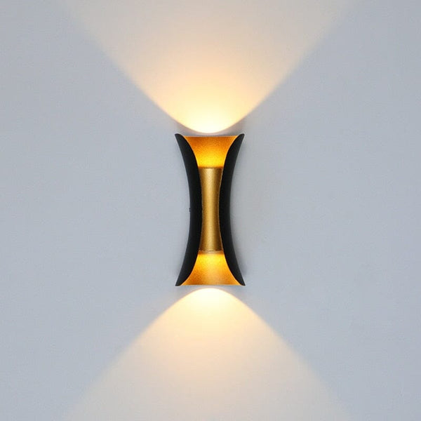 Arya Wall Lamp