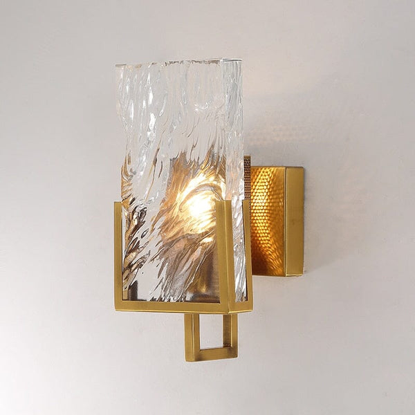 Amorium Wall Lamp