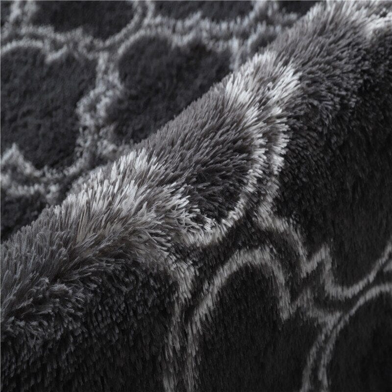 Silk wool aztec rugs