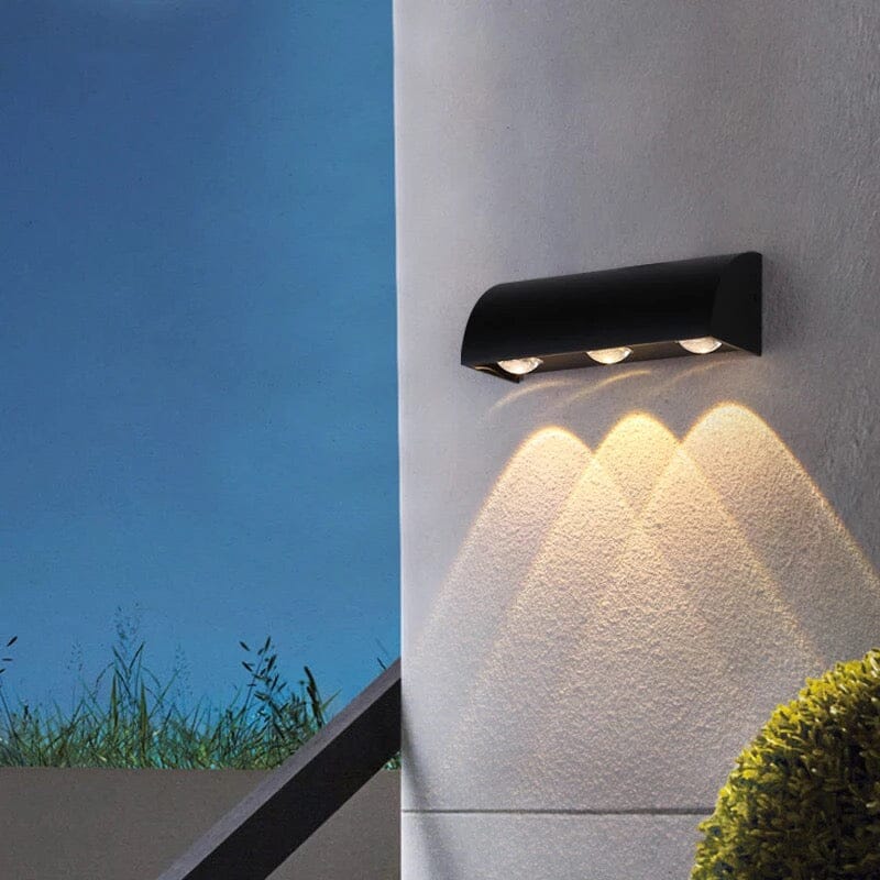 Brawn Outdoor Lamp