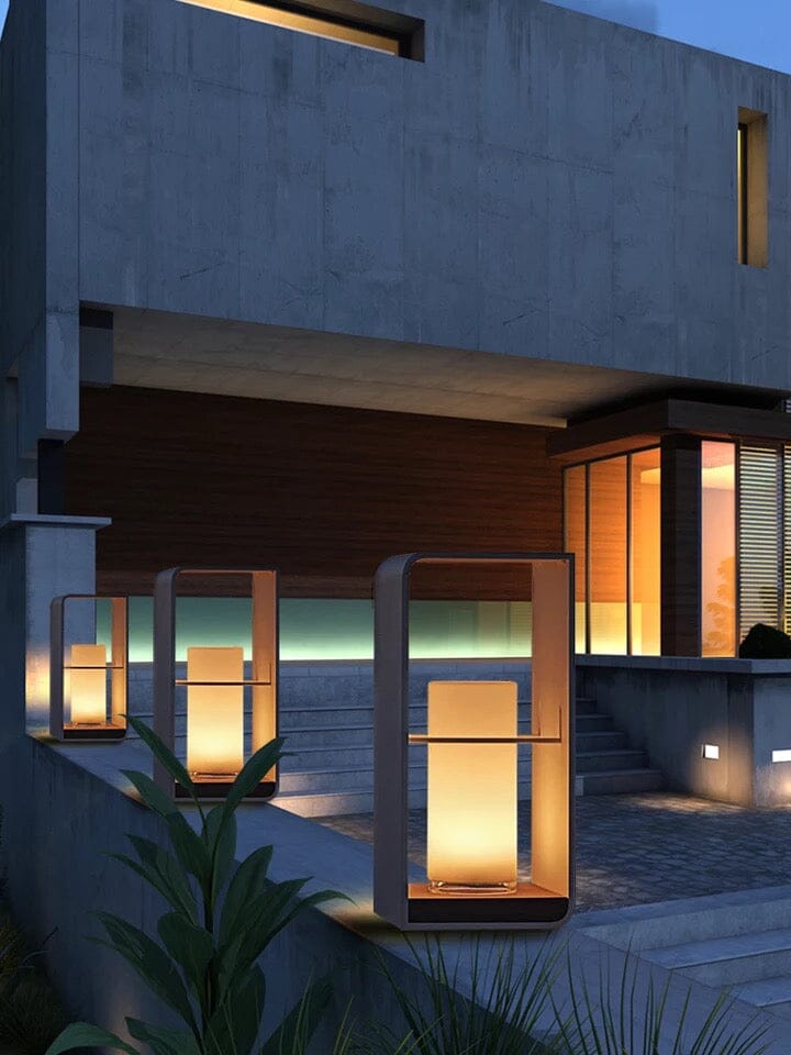 Irene Garden Lamp