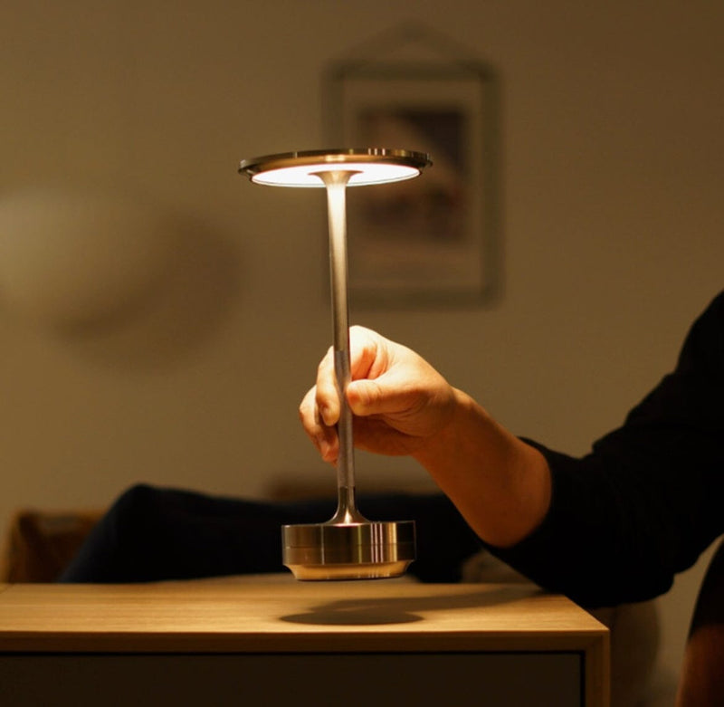 Luna Lamp Dimmable & Wireless